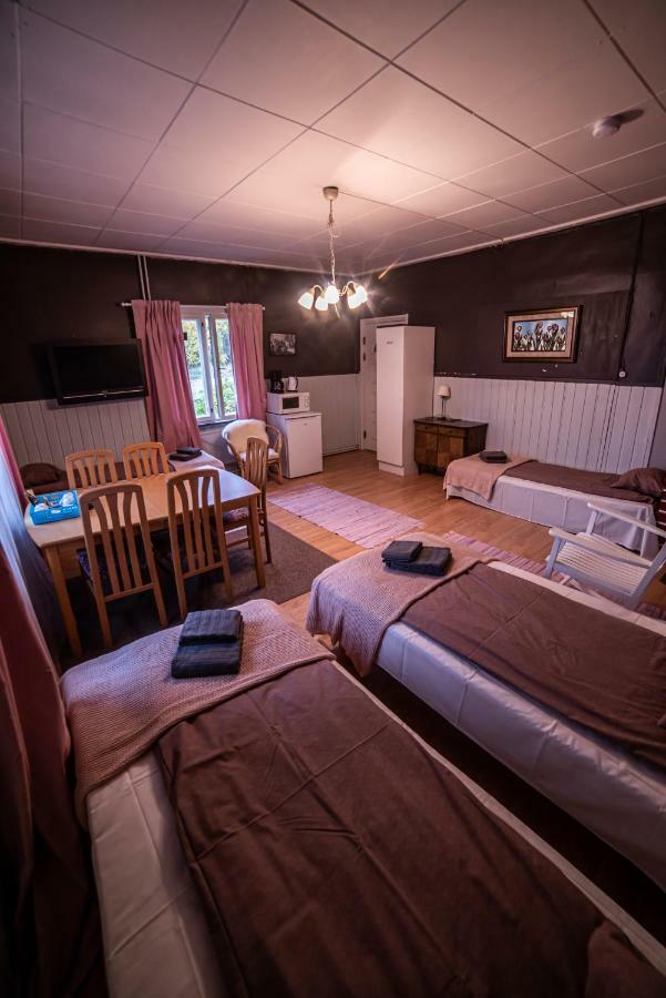 Arctic Guesthouse & Igloos Рануа Екстериор снимка