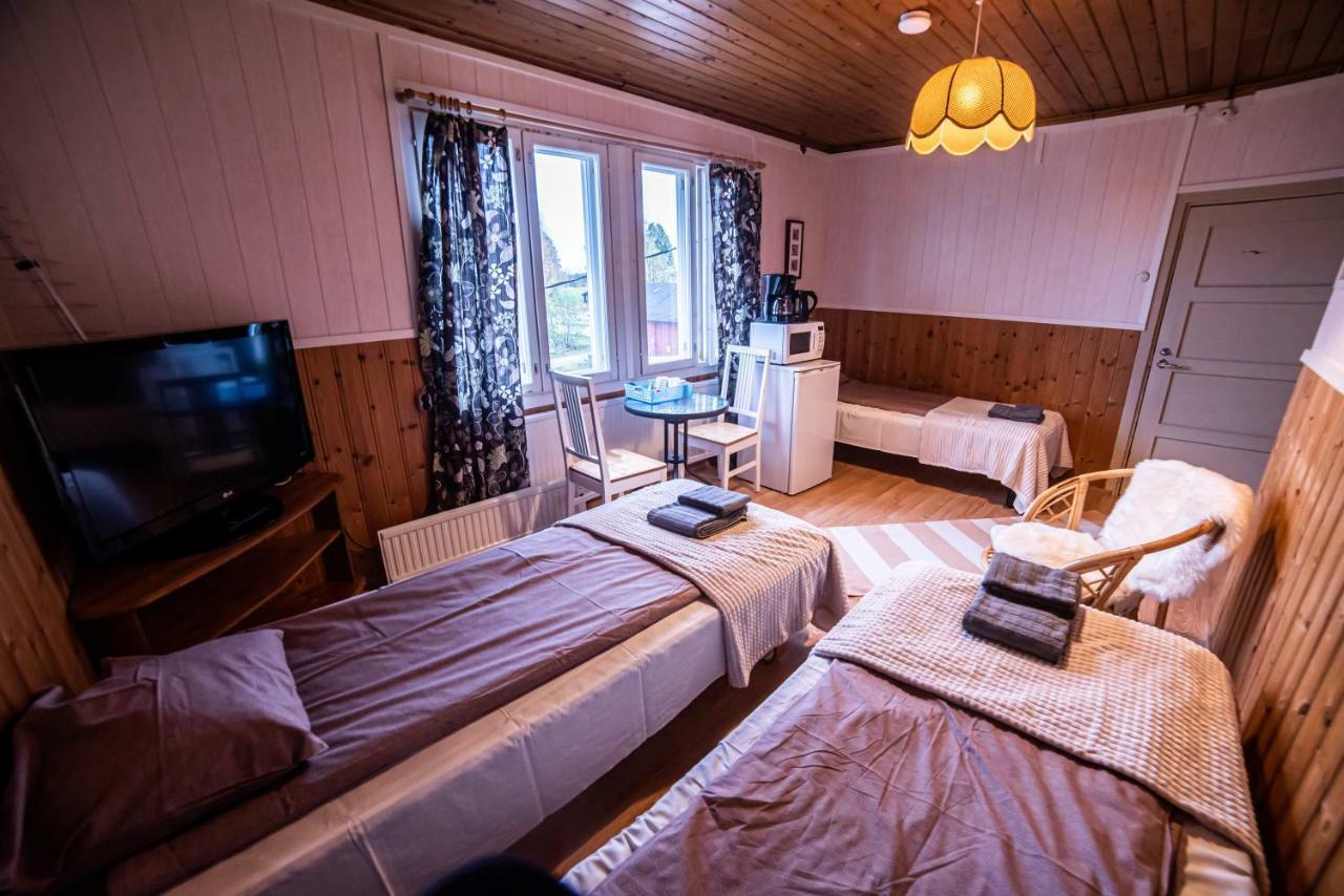 Arctic Guesthouse & Igloos Рануа Екстериор снимка